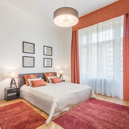 Modernized Unique Huge On 135sqm * Budapest